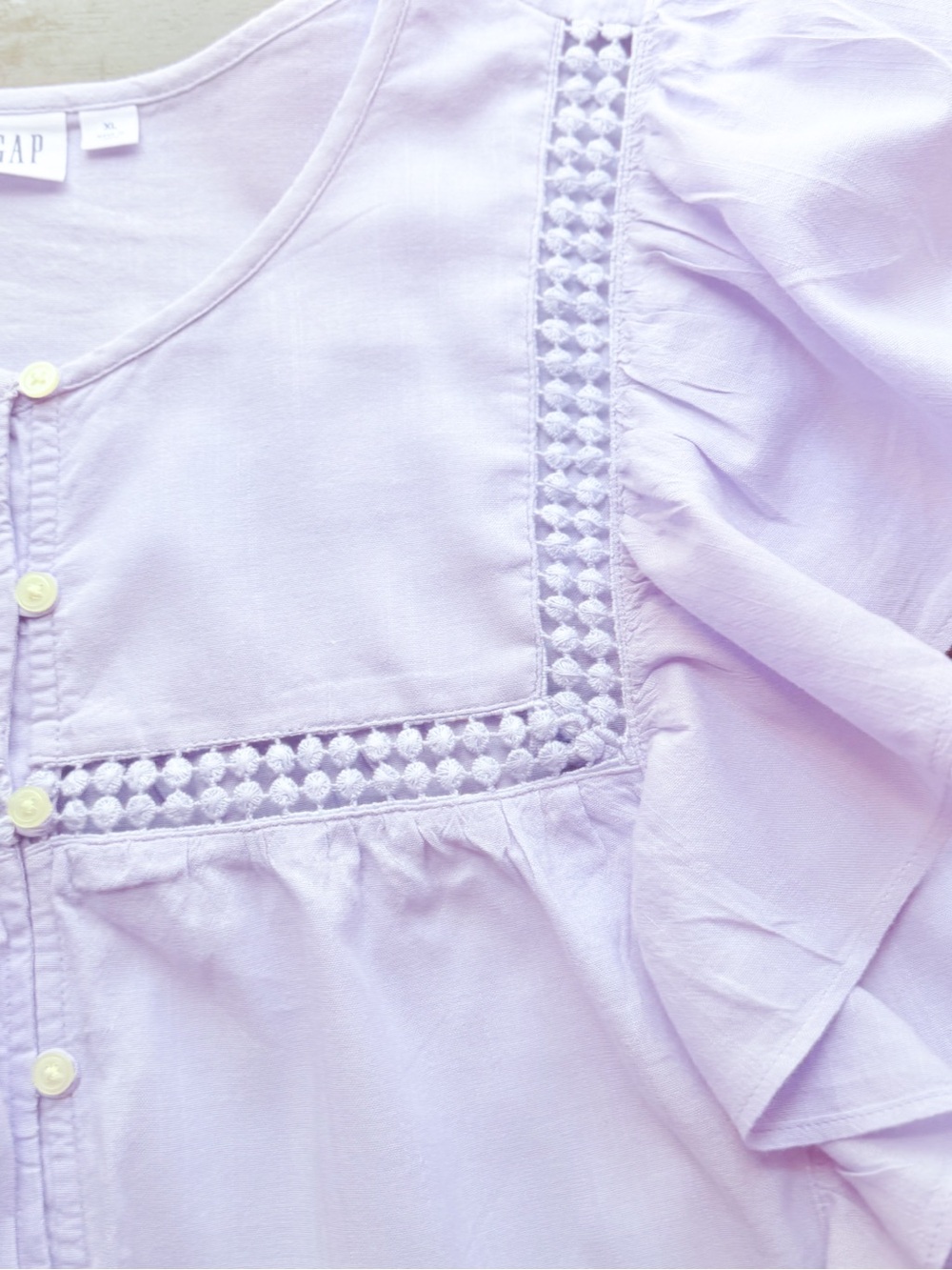 GAP Lavender Flutter Sleeve Top Decorative Trim Button Front Boho Blouse NWOT - Picture 8 of 9